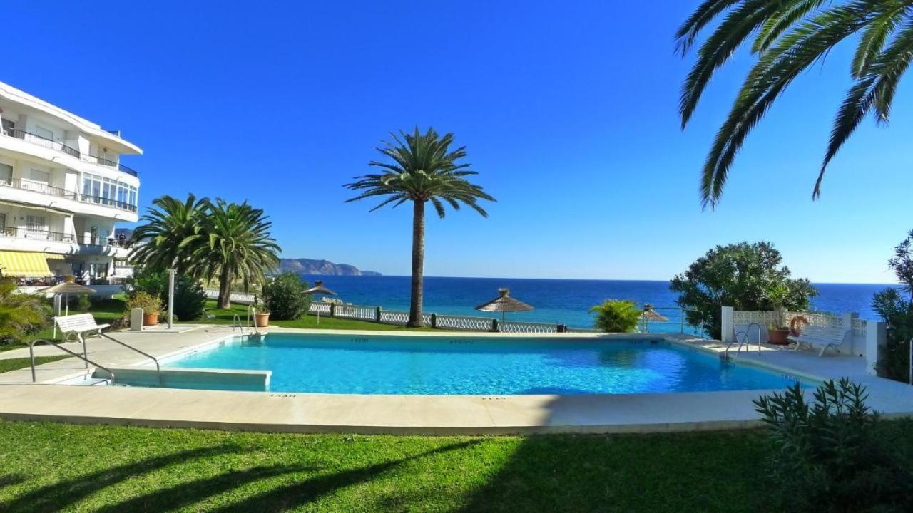 Апартаменты Acapulco Playa 404 Нерха Экстерьер фото